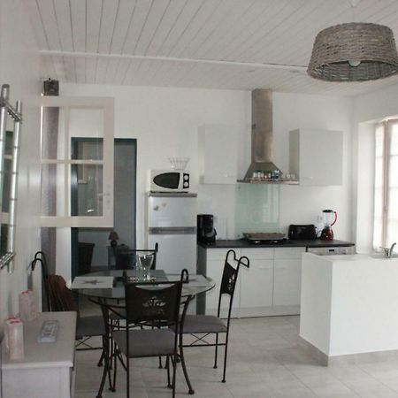 Charmante Maison Charentaise "Bonheur" * 4 Pers Chambon  Buitenkant foto