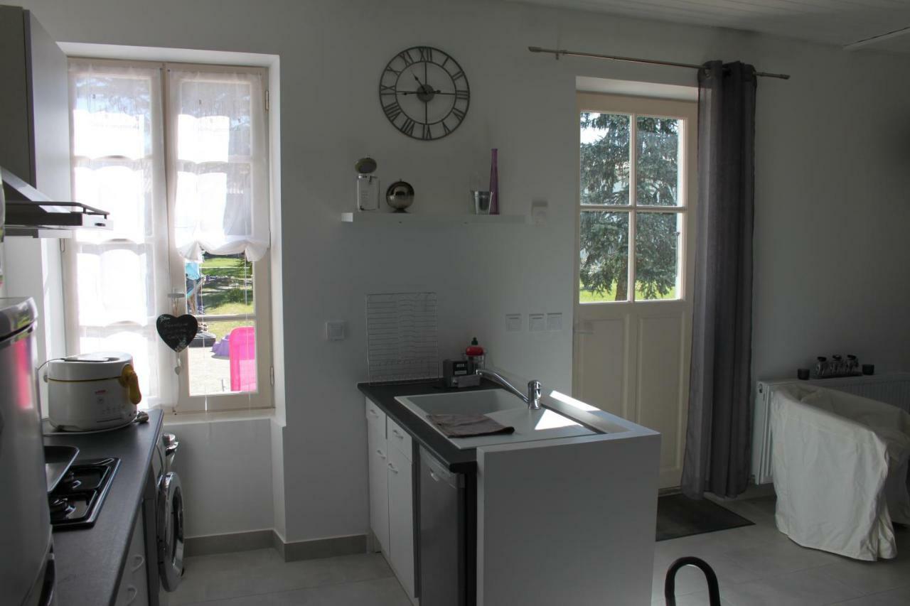 Charmante Maison Charentaise "Bonheur" * 4 Pers Chambon  Buitenkant foto